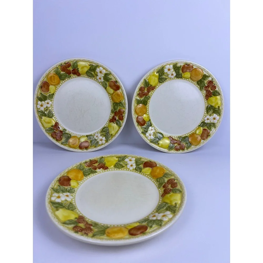 Vintage Della Robbia Metlox Poppytrail Vernon‎ Ware 7.5